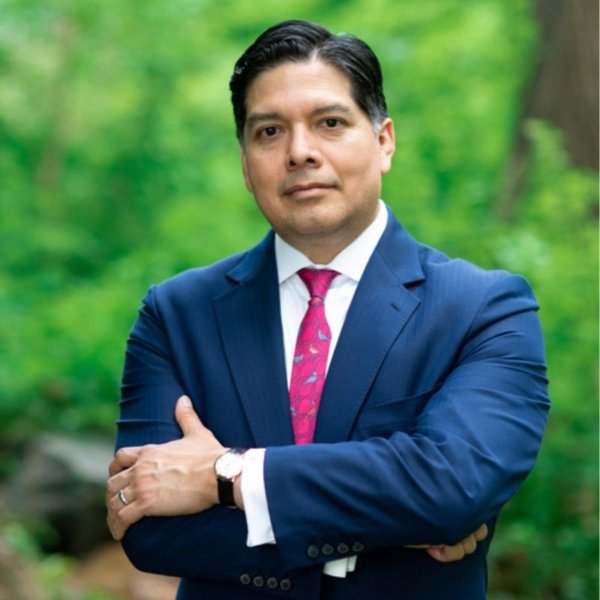 William Robalino, CFO, Esperanza